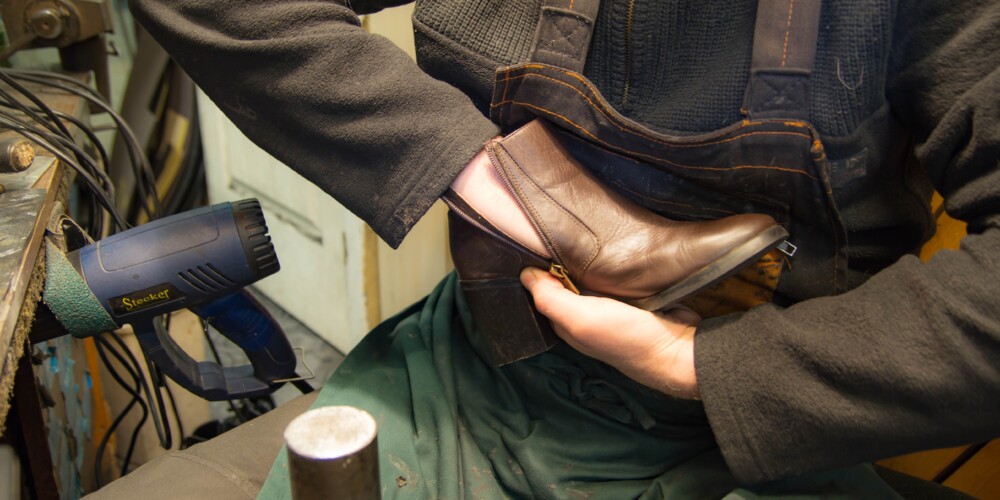 Клей герметик для ремонта обуви